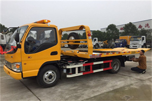 延长哪里有拖车服务